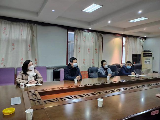 武陟縣人民政府副縣長(zhǎng)蘇瑞君、縣農(nóng)業(yè)局局長(zhǎng)宋治環(huán)一行蒞臨我公司調(diào)研